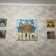 «Золотой ключик» и маленькие холсты на стене детской